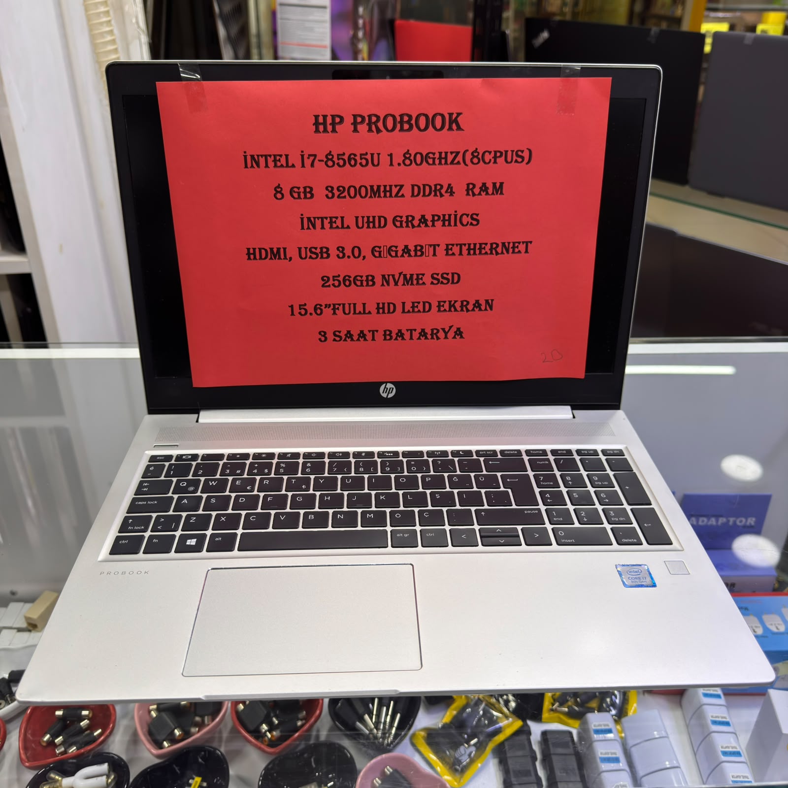 20- HP PROBOOK İ7 8.NESİL 8GB DDR4 RAM 256GB NVME SSD İNTEL UHD GRAPHİCS NOTEBOOK